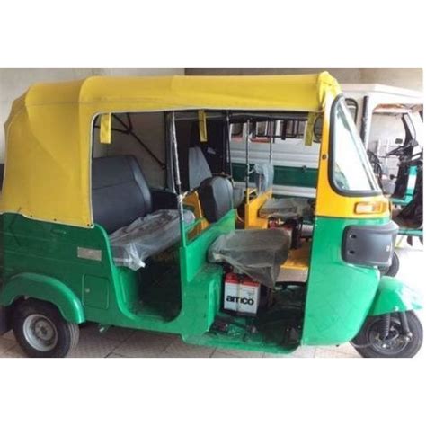 4 Stroke Bajaj RE Compact CNG 4S Auto Rickshaw At Rs 242000 In Auraiya