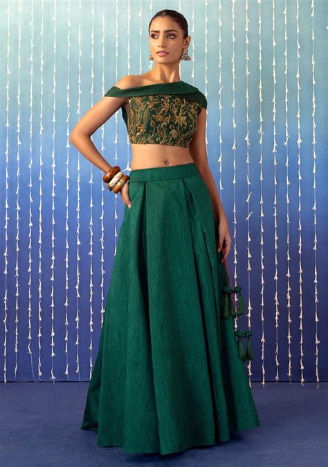 Buy Women Deep Green Pleated Lehenga Set With Floral Hand Embroidered