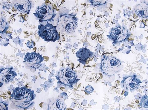 Tissu Fleuri Bleu En Coton Fond Blanc X Cm Coupon T Papier