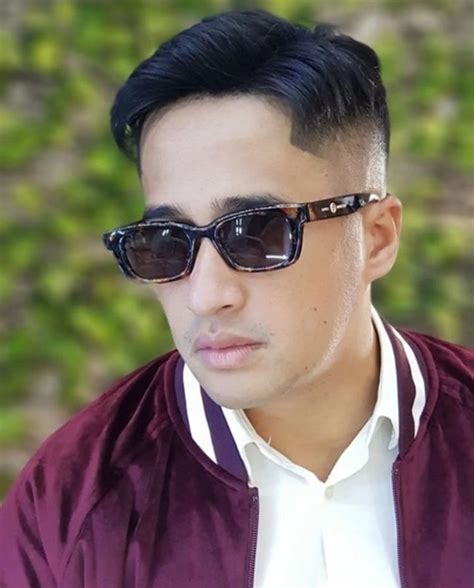 Potret Irfan Hakim Dengan Gaya Rambut Barunya Makin Kece