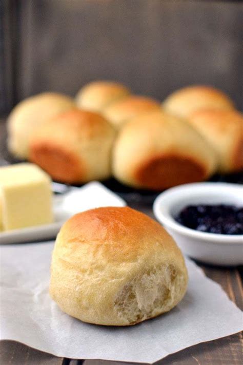 Golden Pull Apart Butter Buns Recipe Heyfood — Meal Planning App