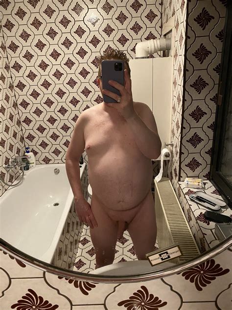 NudeChubby On Twitter Start Into A Nude Friday