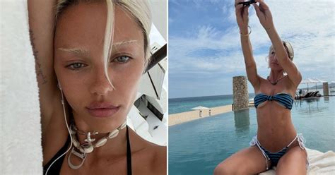 Bikini Clad Delilah Belle Hamlin Flaunts Her Enviable Body During Vacation Photos