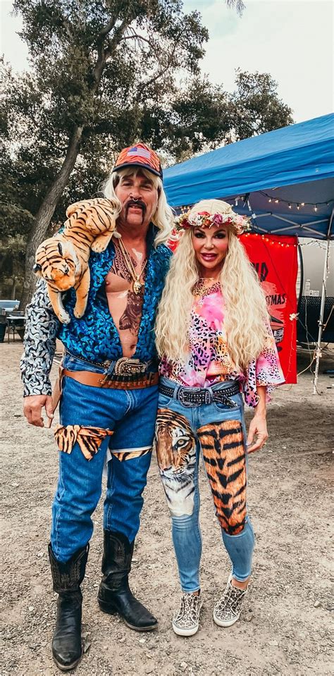 Halloween Tiger King Joe Exotic Carol Baskin Themed Halloween Costumes Diy Halloween Costumes