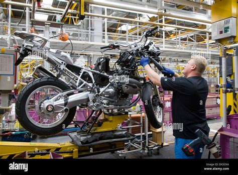 Motorcycle Factory Assembly Line Hi Res Stock Photography And Images