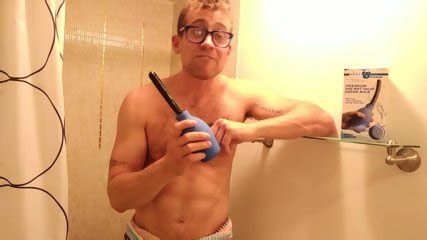 ANAL DOUCHING USING GAY ANAL CLEANING SPRAY