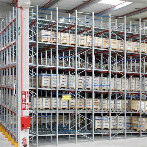 China Manufacturer Selective Pallet Racks Warehouse Storage Heavy Duty