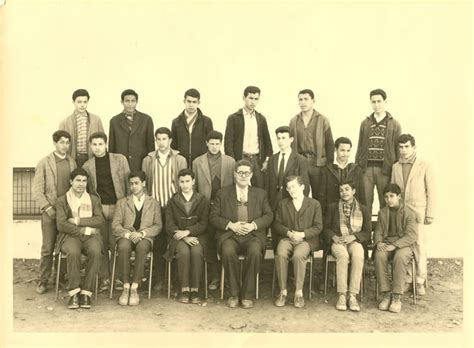 Photo De Classe Seconde De Lycee Docteur Benzerdjeb Copains D Avant