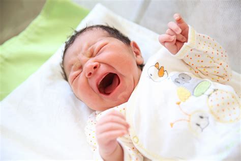 Ask the Expert: Why does my baby cry constantly after feeding? - BT