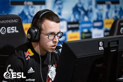 A half de NiKo contra a NAVI não é inédita veja os cinco que fizeram