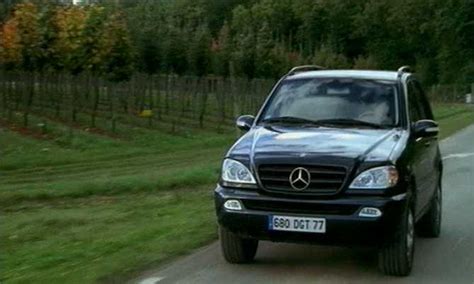 Imcdb Org Mercedes Benz Ml W In Diane Femme Flic