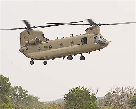 Us Armys Ch 47 Chinook Helicopters To Have Spare Engines Until 2024