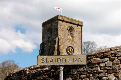 Splendid Off Grid Lancashire Village In The Belly Of Spectacular Valley