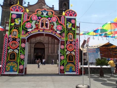 Realizan fiesta patronal en Santa Cruz Atizapán