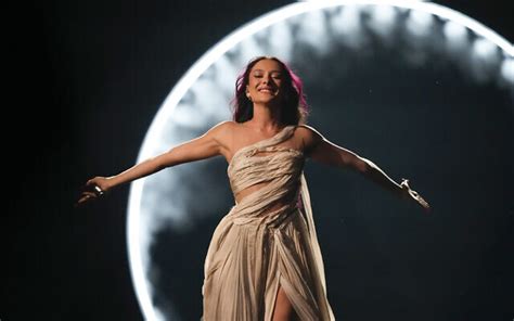 Watch Eden Golan Performs Hurricane At The Live Eurovision Semifinal The Times Of Israel