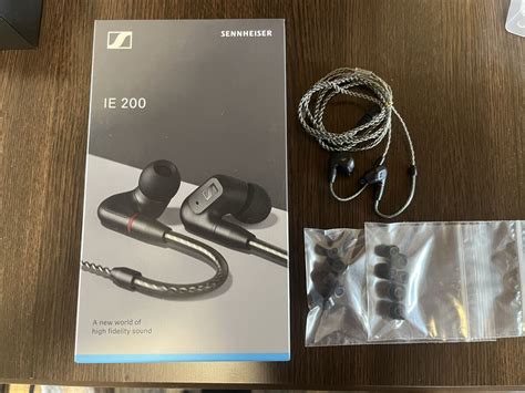 Yahoo オークション 中古美品 SENNHEISER IE200 有線イヤホン 付属品