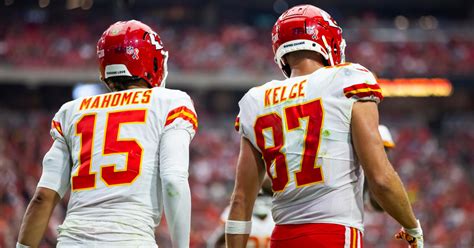 Patrick Mahomes, Travis Kelce Become Investors in Alpine F1 Team - Sports Illustrated