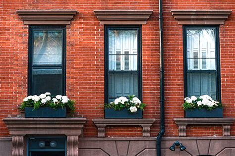 5300 New York Brownstone Stock Photos Pictures And Royalty Free Images