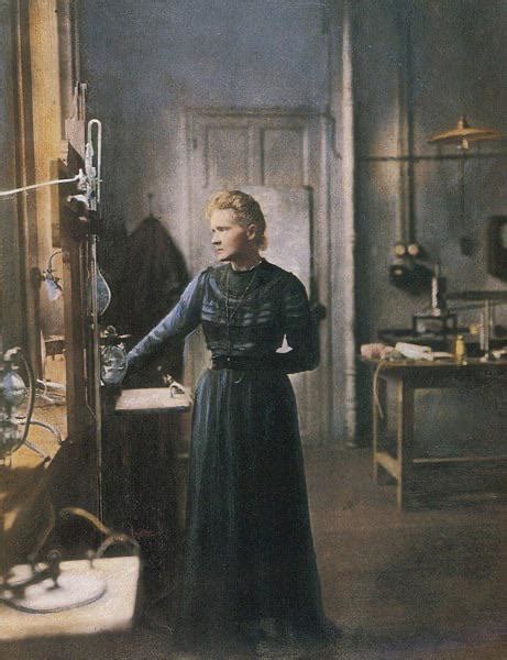 Marie Curie In Her Paris Laboratory 1920s Chemistry