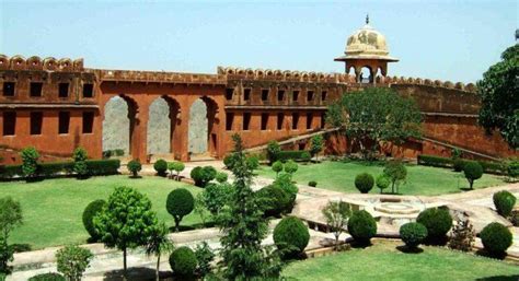 Jaigarh Fort Jaipur | The Secret Treasure & Jaivana Cannon