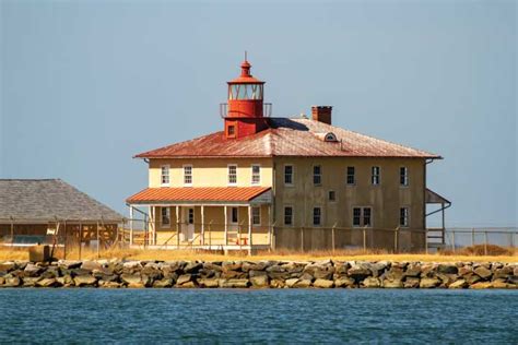 7 Most Haunted Lighthouses In The United States Boatsetter