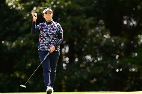 3度目の4打差逆転 青木瀬令奈『最大の敵は私』｜jlpga｜日本女子プロゴルフ協会