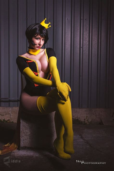 Venture Bros Sexy Partner Dr Mrs The Monarch Cosplays Have Calamitous Intent Bell Of Lost