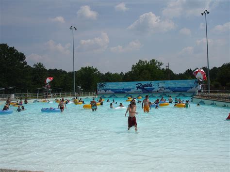 The Wave Waterpark in Vista, California - Kid-friendly Attractions ...