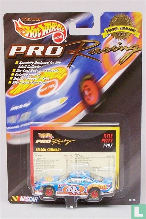 Pontiac Grand Prix 44 Hot Wheels 20136 1997 Mattel Hot Wheels