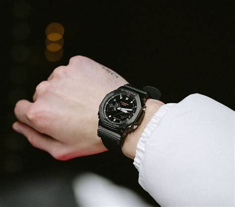 Casio G Shock Gm Cb Aer Utility Metal Collection Helveti Eu