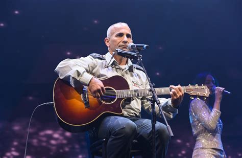 Idf Commander Of Surfside Rescue Unit Plays Hallelujah Tribute The