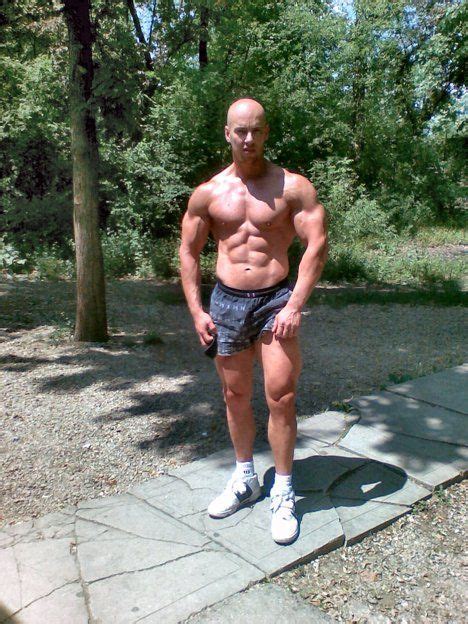 Hottie In Short Shorts Muscular Men Mens Fitness Bodybuilders