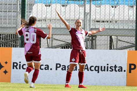 Serie A Femminile Napoli Pomigliano Per La Salvezza Spicca Milan Juve