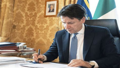 Covid Il Premier Conte Firma Nuovo Dpcm In Vigore Per Trenta Giorni