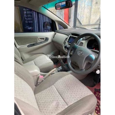 Mobil Toyota Innova G 2 0cc 2014 Manual Bensin Mulus Terawat Siap Pakai