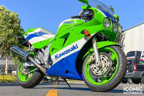 Historia Kawasaki Zxr 750 Y Zx 7r El Poder Del Aguijón Atelier Yuwa