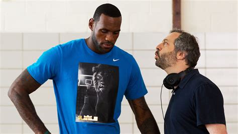 LeBron James Sells Comedy Pitch to Paramount Players