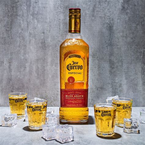 Tequila Jose Cuervo Ouro 750ml Compre Bebidas Online Whisky Vodka