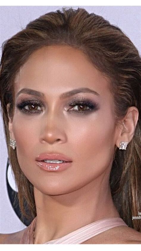 Pin By Jurgita Malinauskaite On Beauties Jennifer Lopez Hair Jlo Makeup Jennifer Lopez Makeup