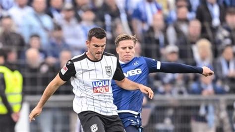 Karlsruher Sc Mit Last Minute Sieg Beim Ssv Ulm Fu Ball Fu Ball