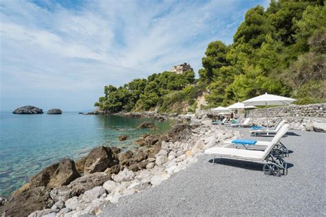 Hotel Con Spiaggia Privata In Italia Hotelatema