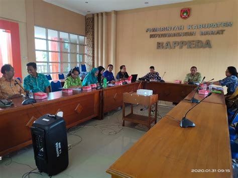 Rapat Pembahasan Ranperbup Tentang Peran Desa Dalam Penurunan Stunting