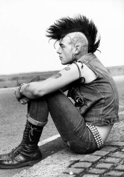 Pin By Rachel Schweiger On Tatts Partake Punk Guys Punk Punk Rocker