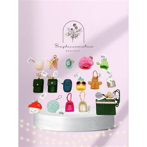 AUTH HAND GEL HOLDER MÓC TREO ĐỰNG GEL RỬA TAY KHÔ BBW Shopee