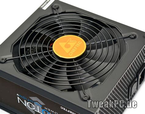 Chieftec Proton 1000 im Test - günstiges vollmodulares Netzteil mit ...