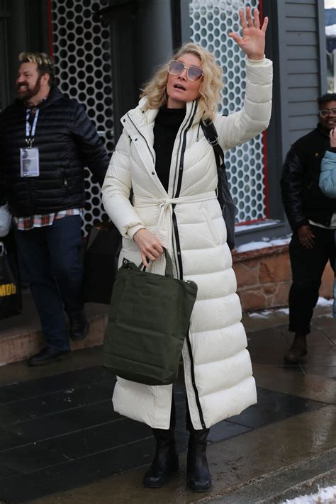 Elizabeth Mitchell Out At Sundance Film Festival 2023 In Park City 01