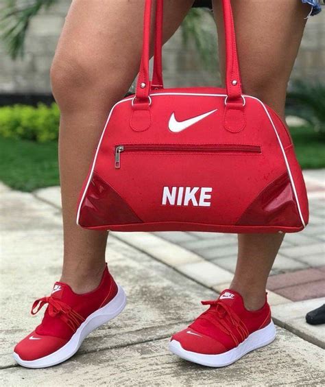 Quiero Inas Asi Pumas Shoes Nike Shoes Sneakers Nike Puma Shoes Women Tennis Wear Nike Gold