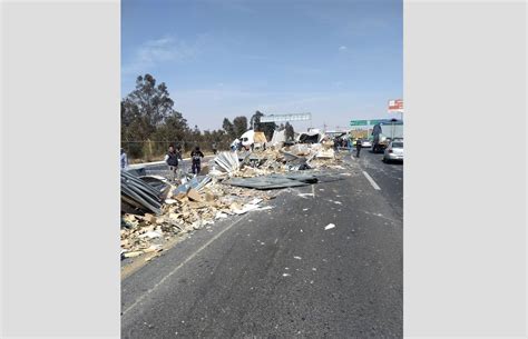 Vuelca Tr Iler En La Toluca Atlacomulco