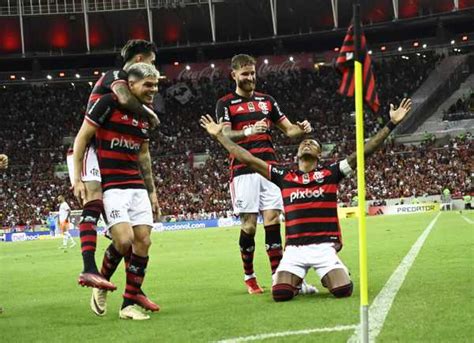 Atuações do Flamengo Léo Pereira é o melhor e Bruno Henrique faz