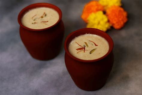 Thandai Aromatic Spiced Milk For Holi And Maha Shivaratri